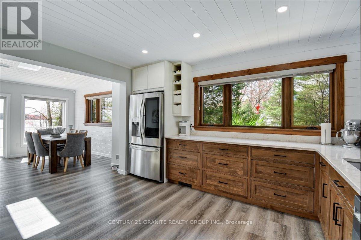 1012 BLACK ROAD - 6