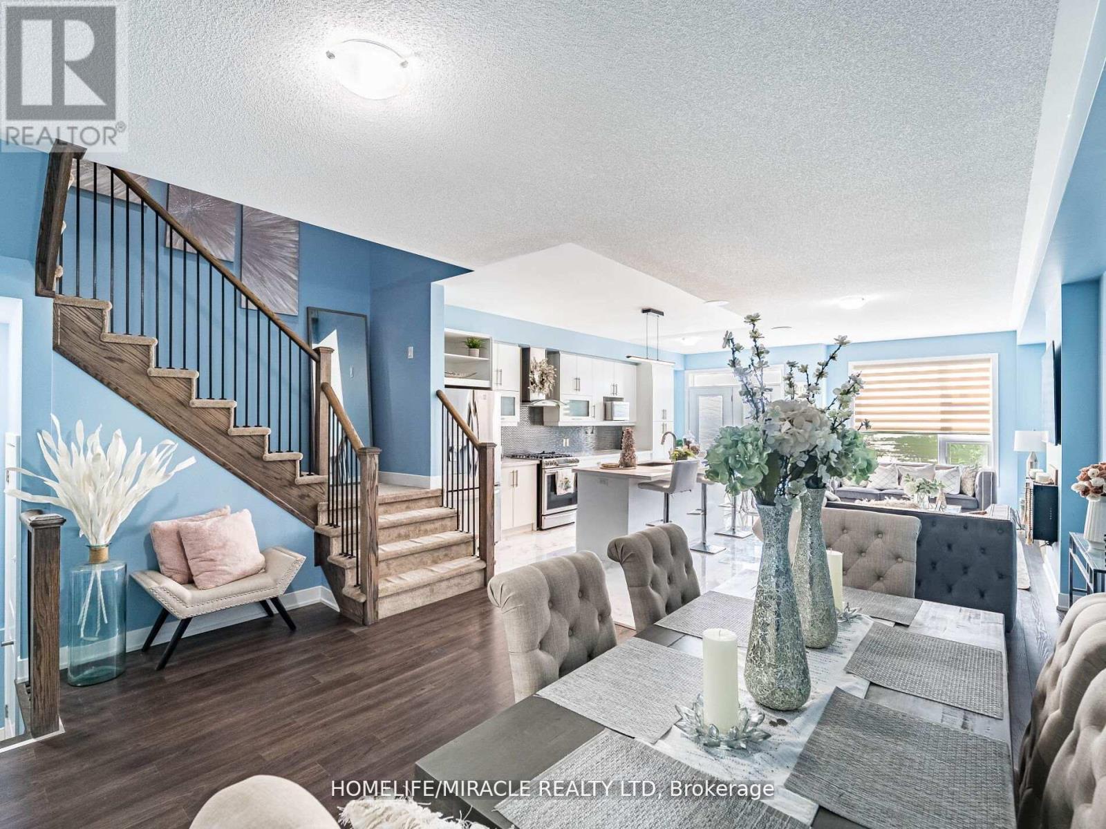 #147 28 DONALD FLEMING WAY - 8