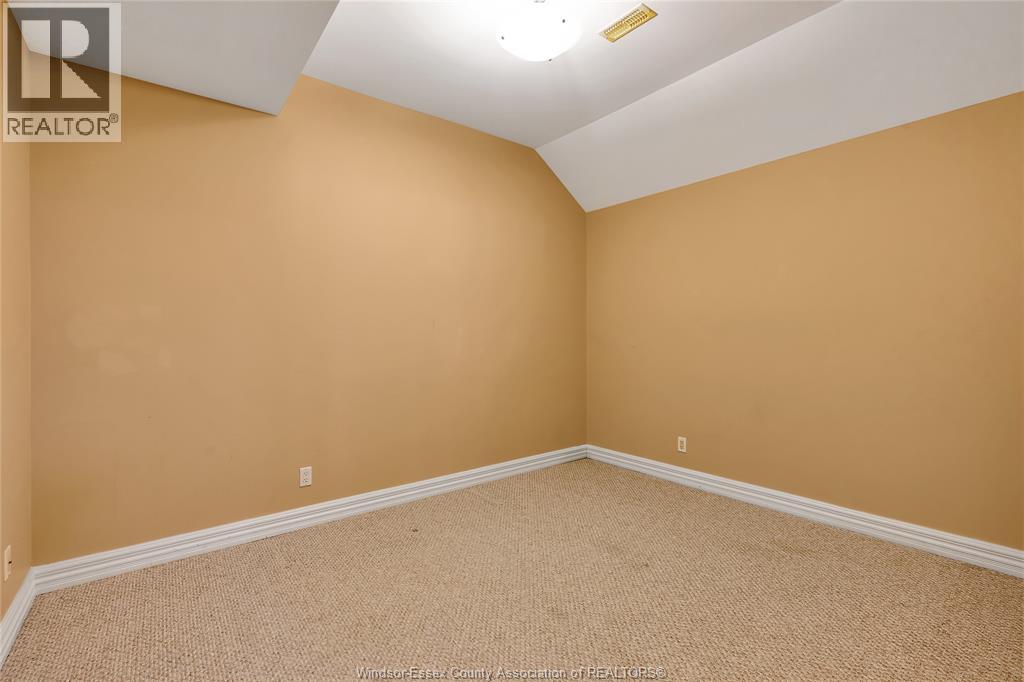 233 CRYSTAL BAY DRIVE - 29