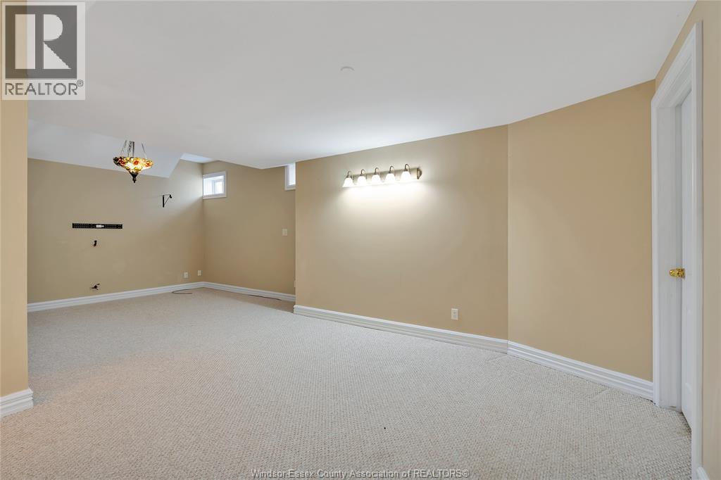 233 CRYSTAL BAY DRIVE - 25