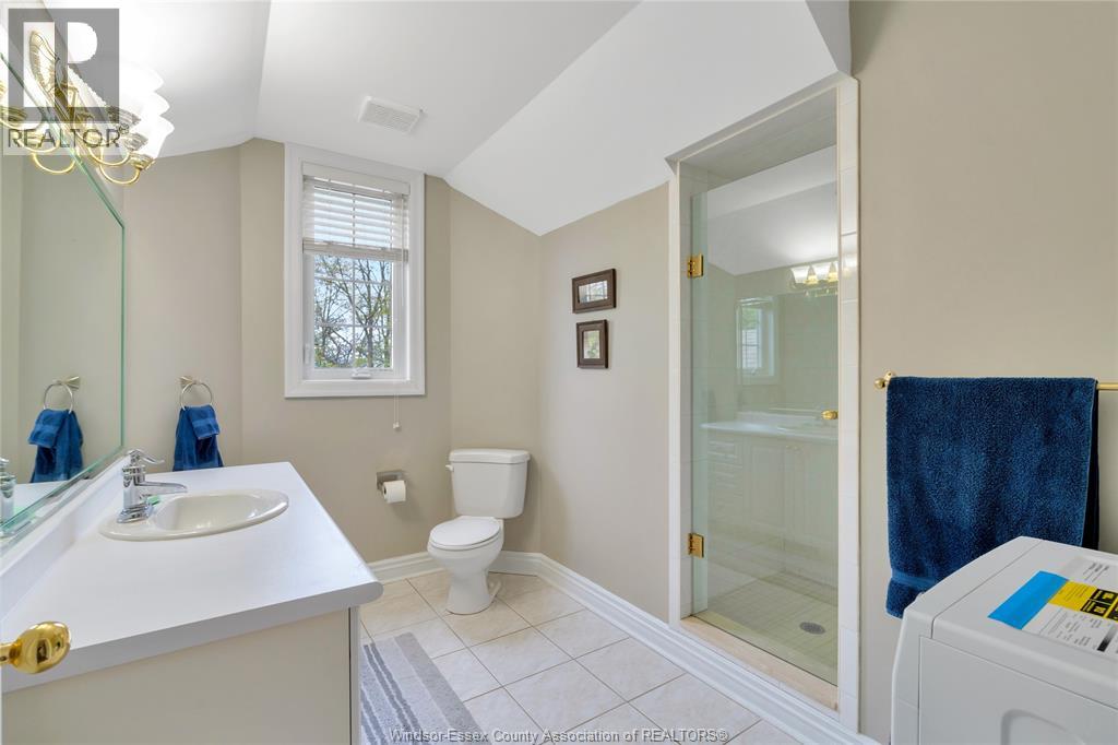 233 CRYSTAL BAY DRIVE - 17