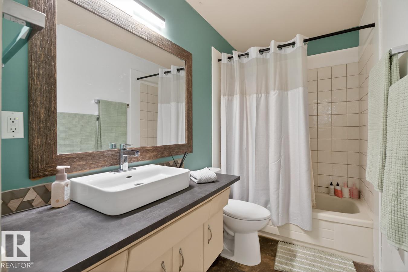 33 MISSION ST, Sherwood Park