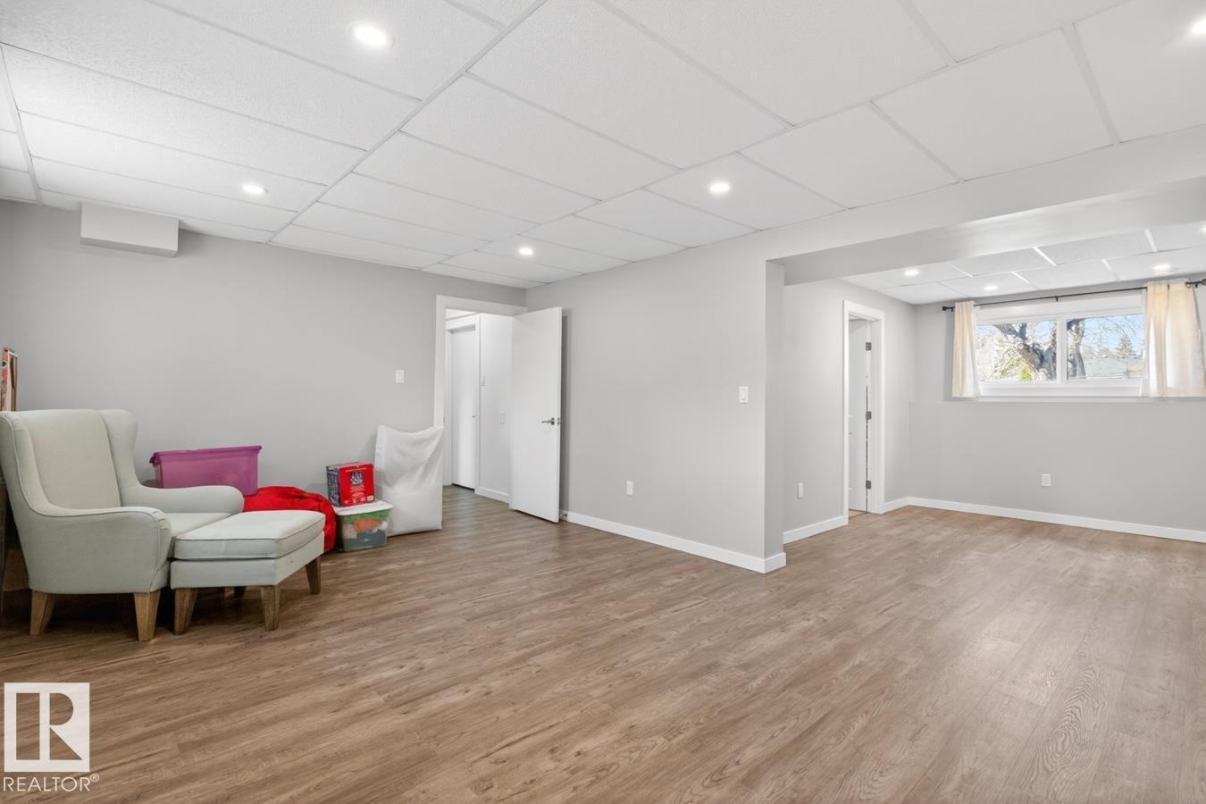 33 MISSION ST, Sherwood Park
