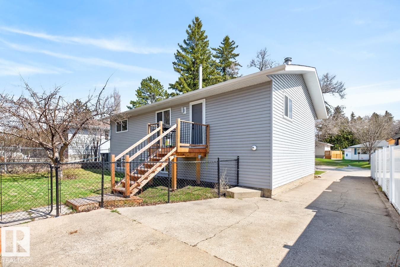 33 MISSION ST, Sherwood Park