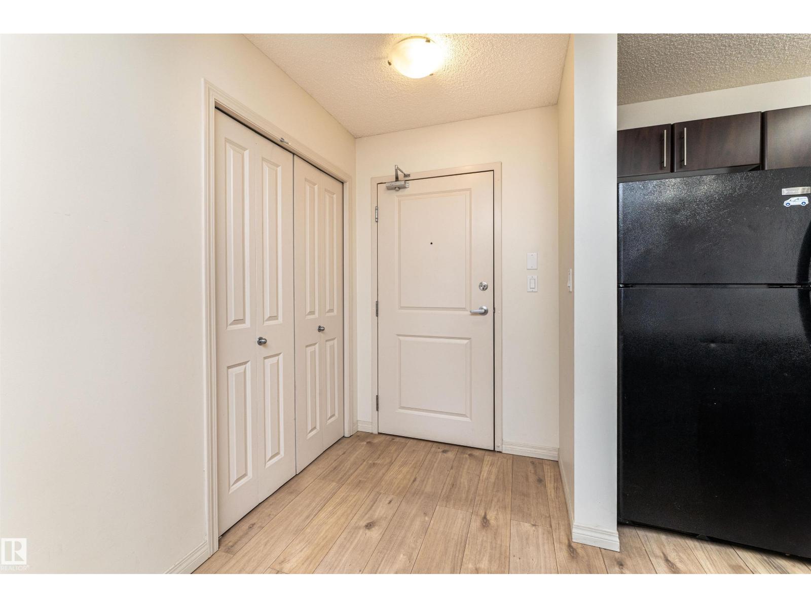 #108 103 AMBLESIDE DR SW - Image 2