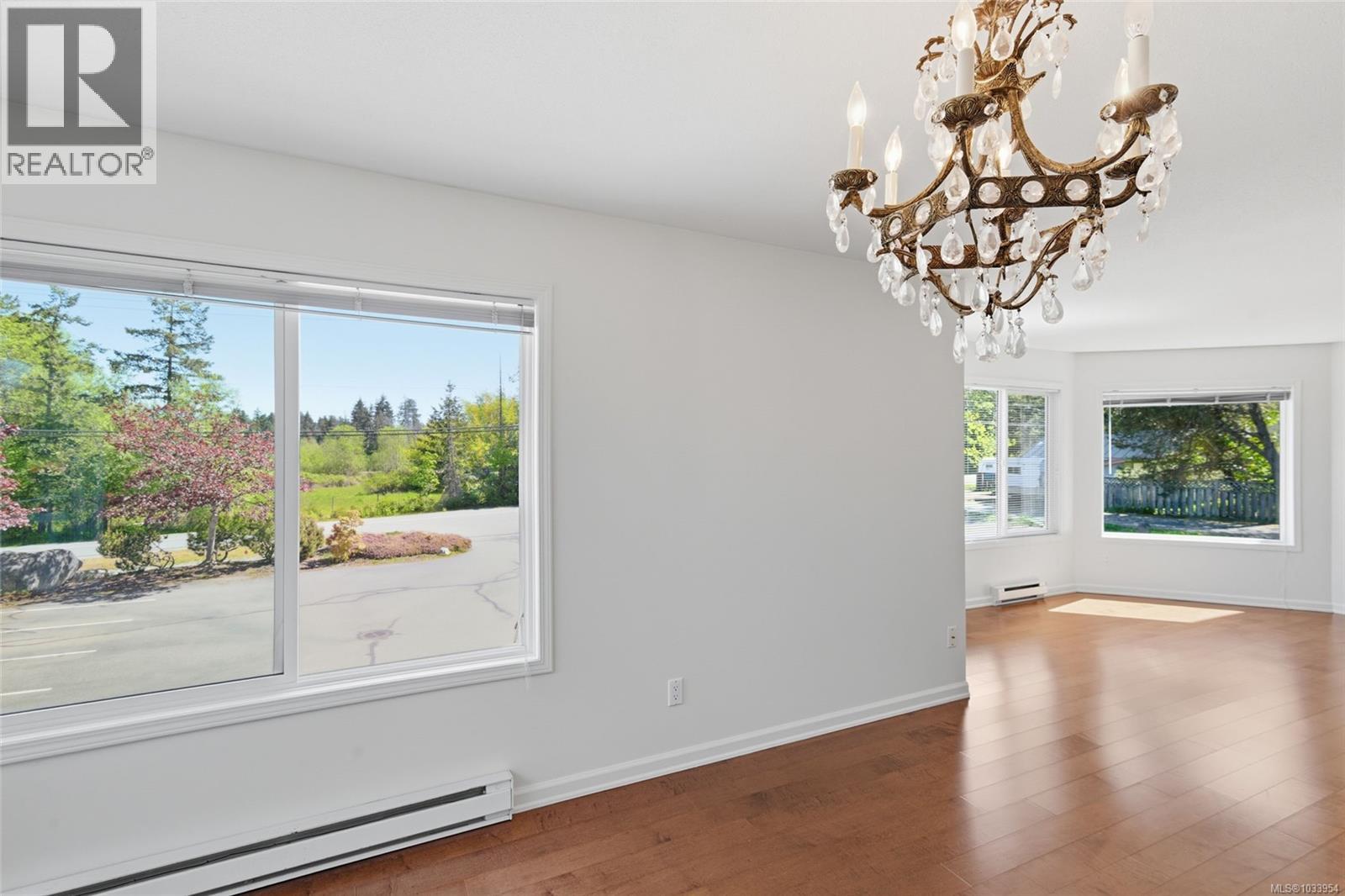 #101 134 Fifth Ave E - 14