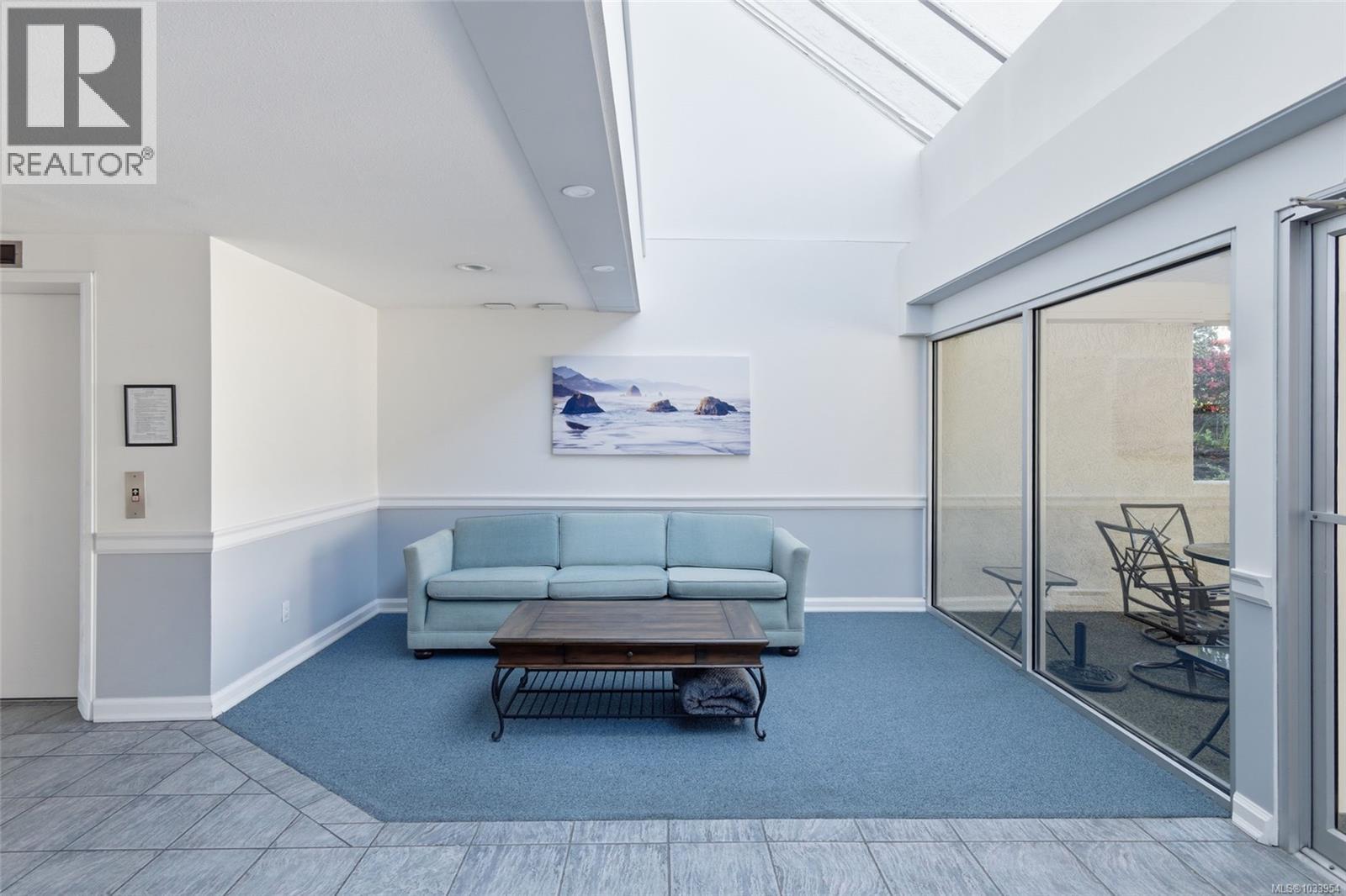 #101 134 Fifth Ave E - 12