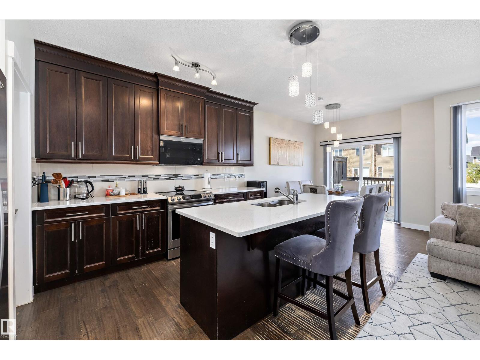 504 STURTZ LI — photo 11