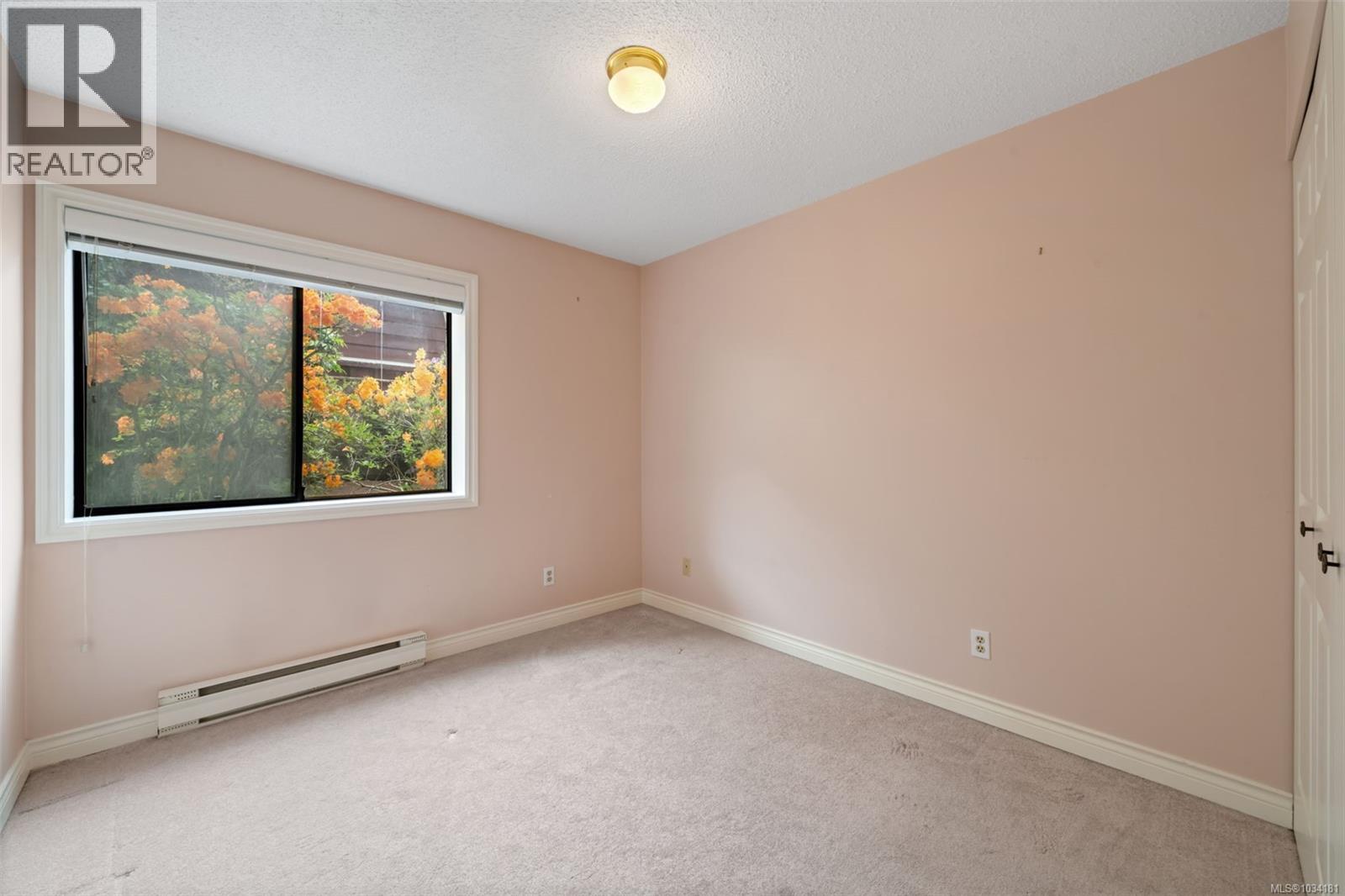 #106 435 Festubert St - 7
