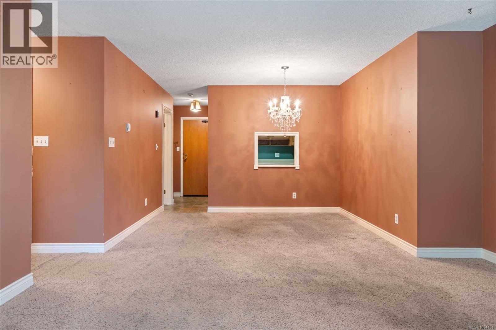 #106 435 Festubert St - 5