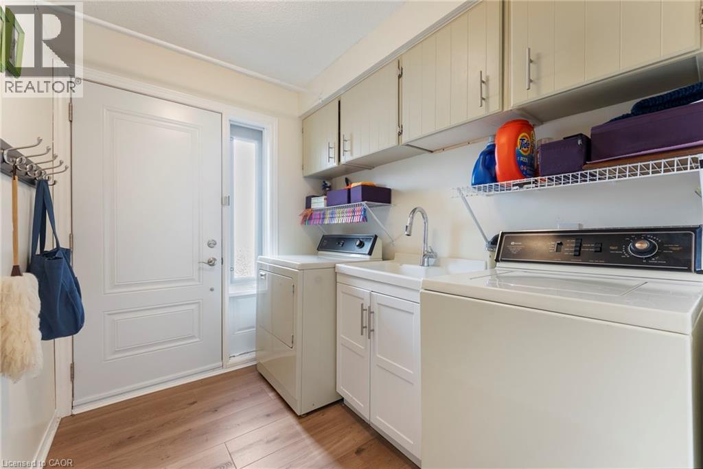 2251 KIRKBURN Drive, Burlington, Ontario, L7P4E8 — Photo 17