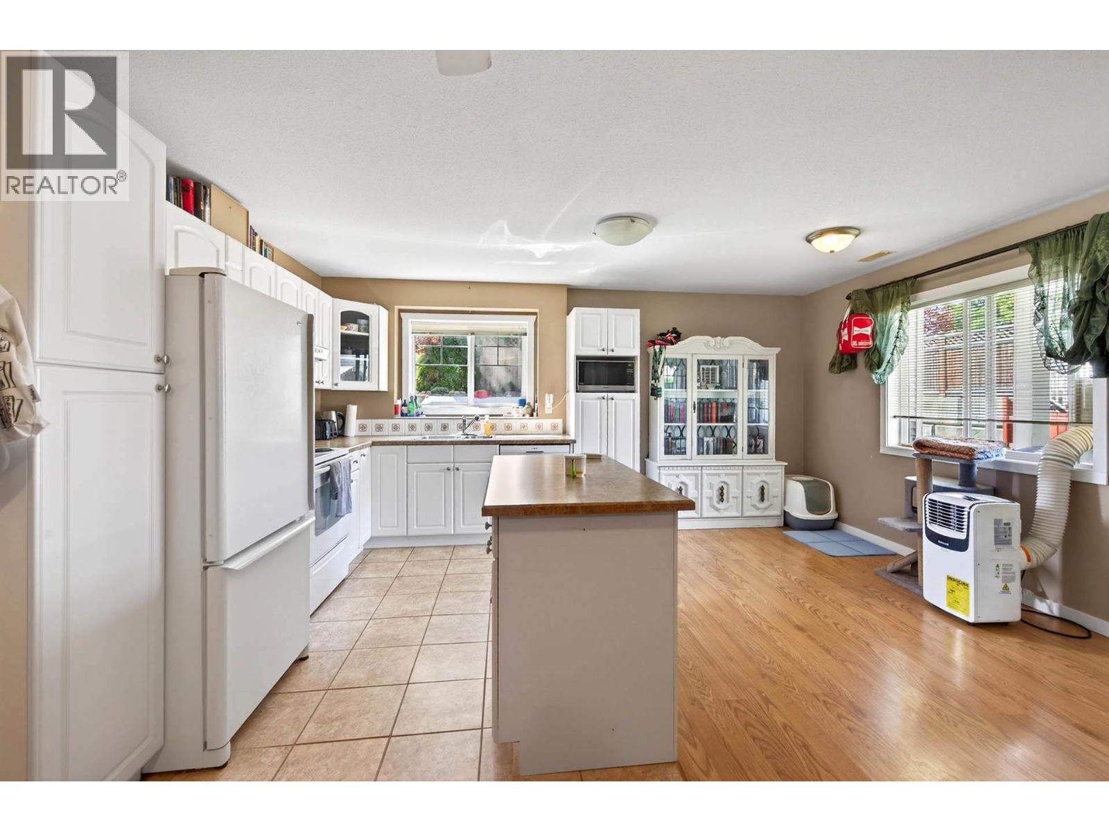223 MURTLE Road - 39