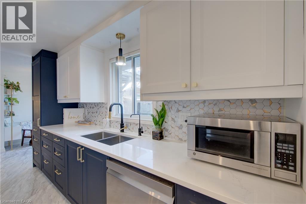 626 SETTLERSFIELD Court Unit# B, Waterloo, Ontario, N2T2K6 — Photo 16