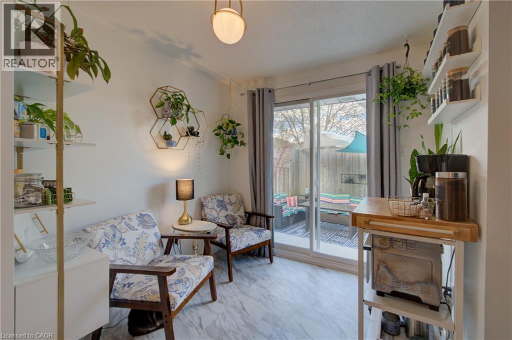 626 SETTLERSFIELD Court Unit# B, Waterloo, Ontario, N2T2K6 — Photo 18