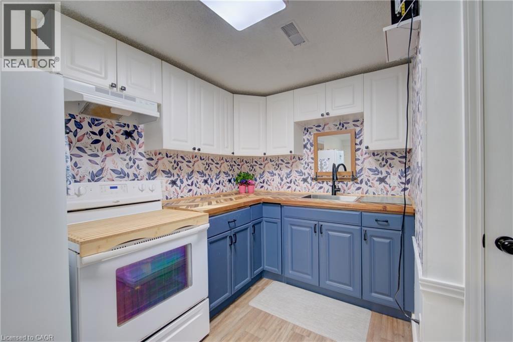 626 SETTLERSFIELD Court Unit# B, Waterloo, Ontario, N2T2K6 — Photo 28