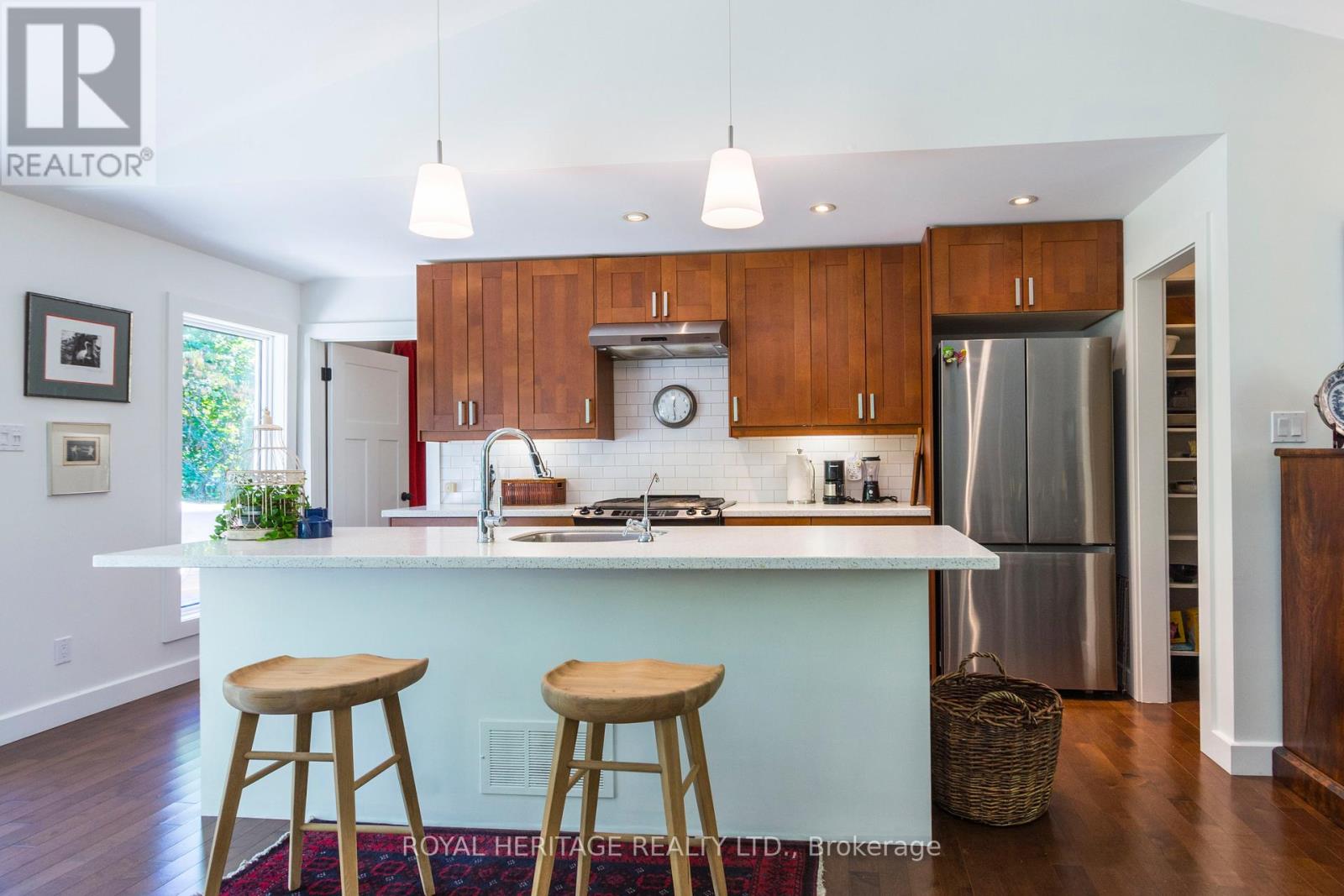 32 MALLORY ROAD - 21