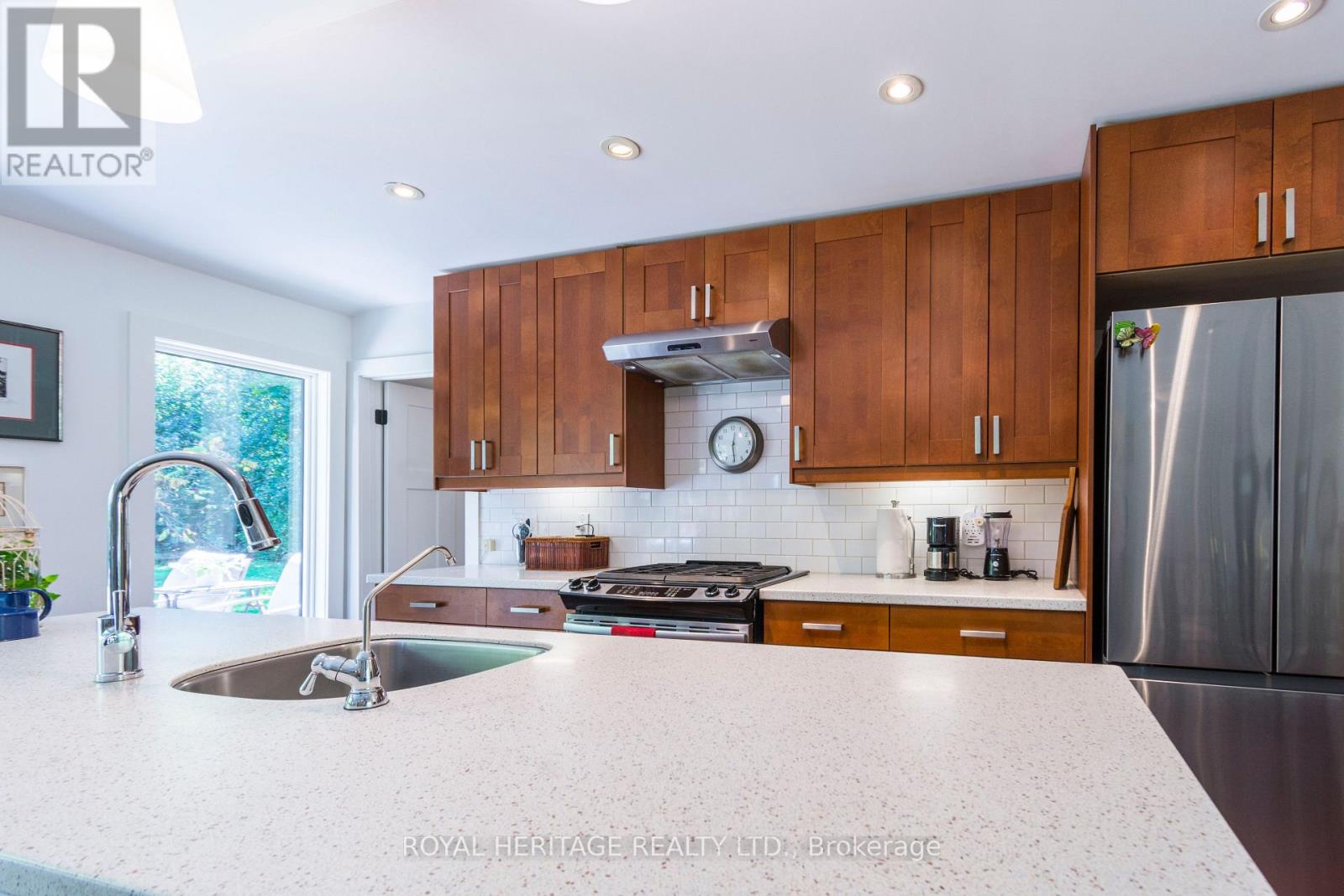 32 MALLORY ROAD - 22