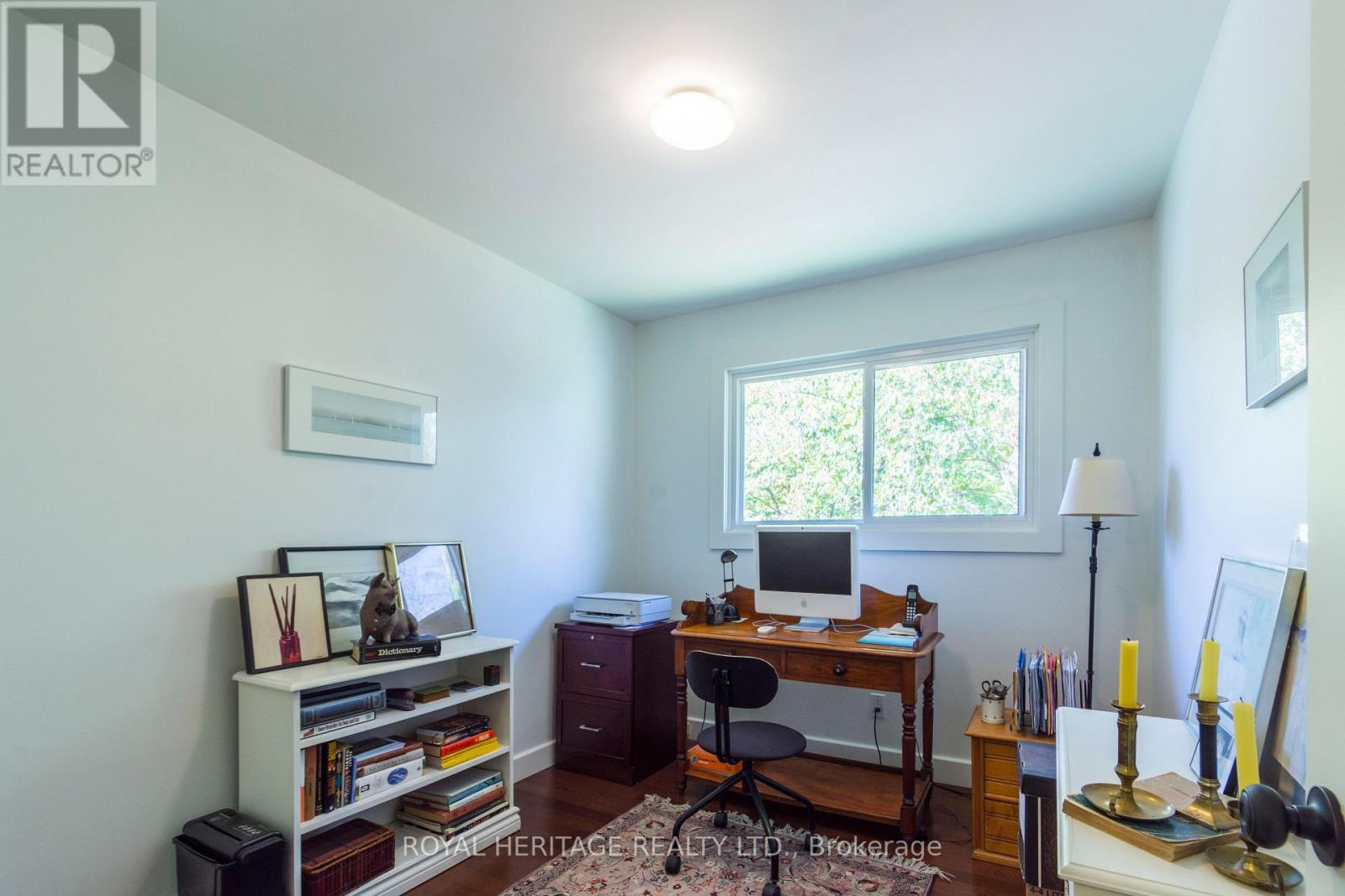 32 MALLORY ROAD - 34