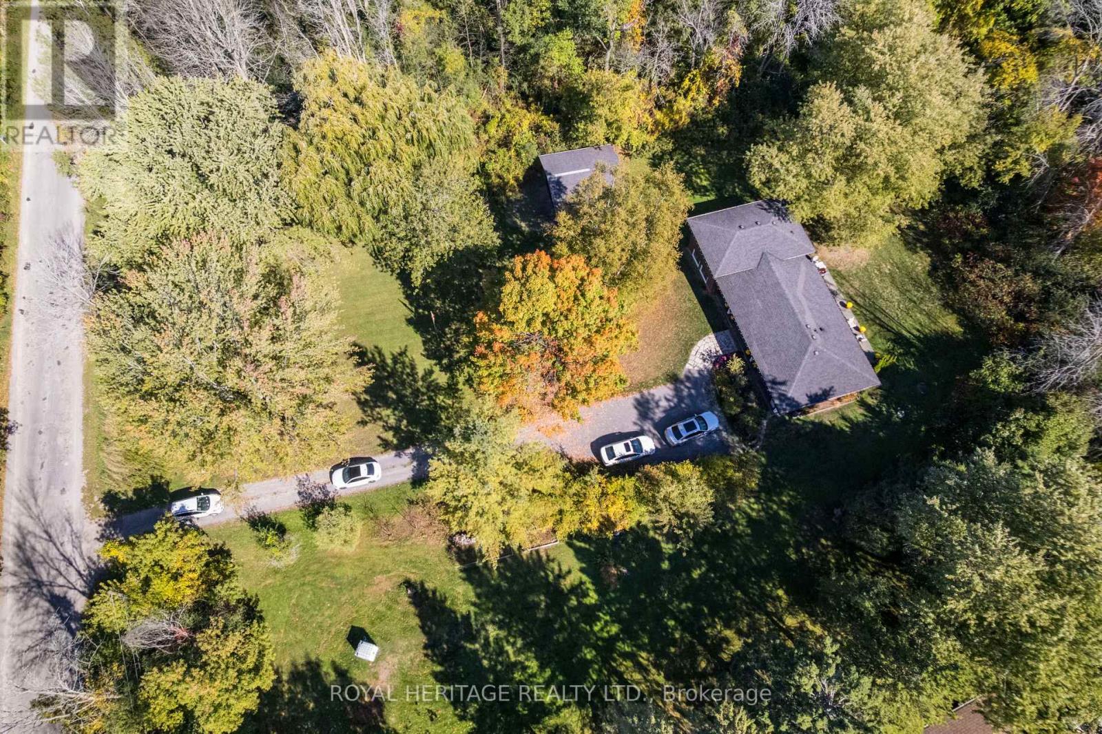 32 MALLORY ROAD - 5