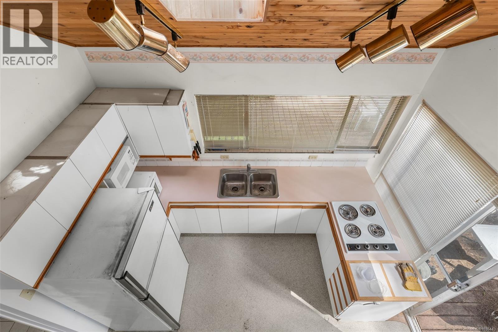 1085 Sea Fern Lane - 15