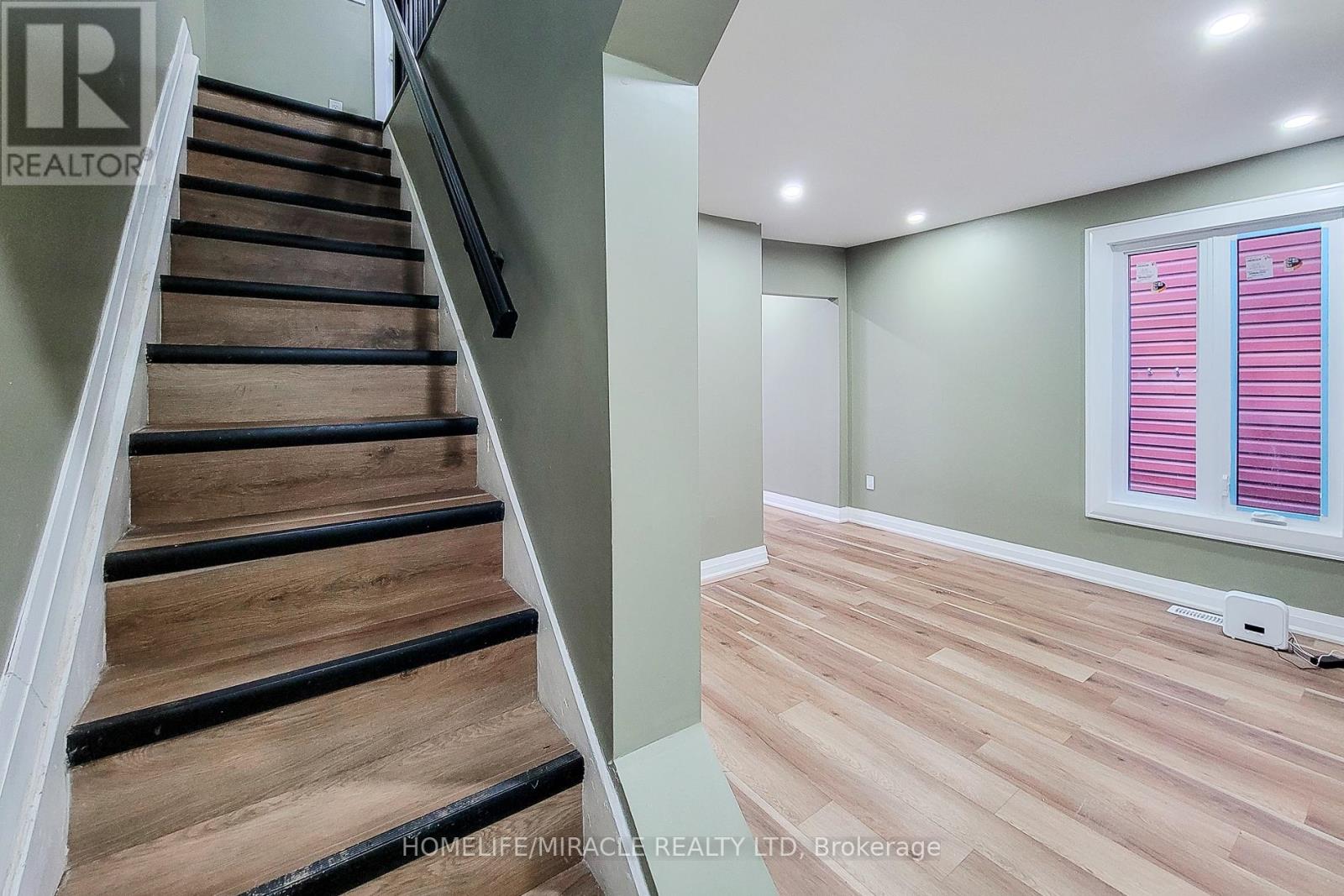 334 GAGE AVENUE - 22