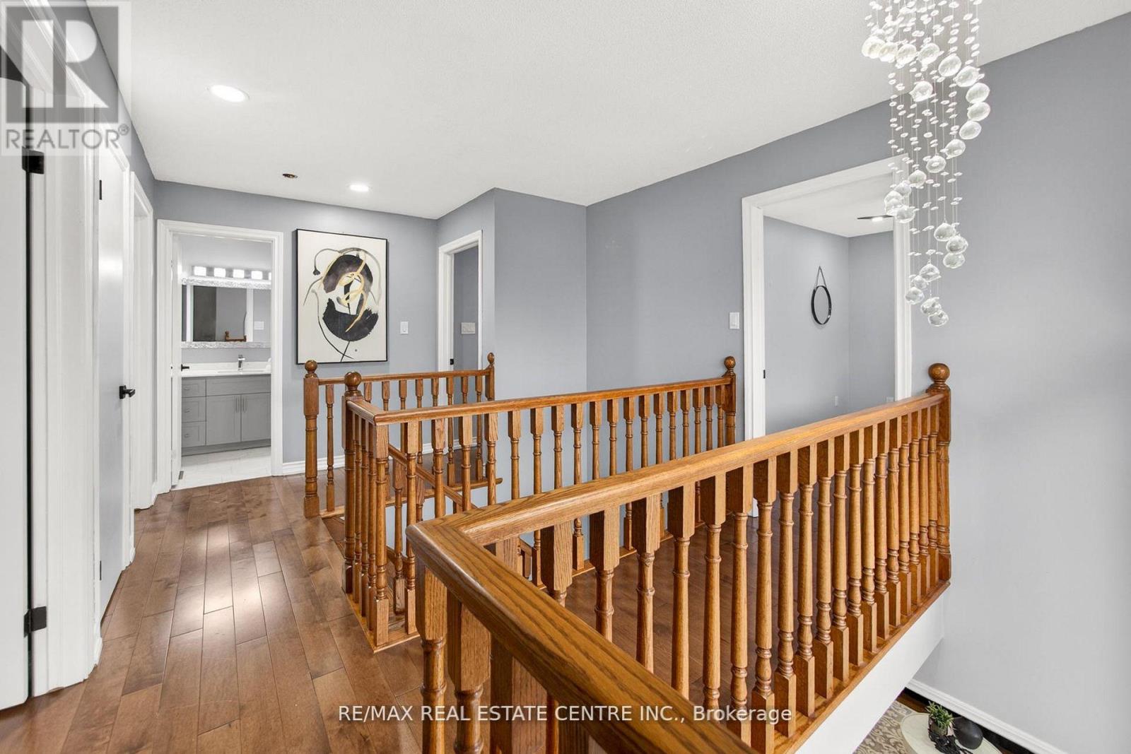 25 HIGHBURY DRIVE - 20