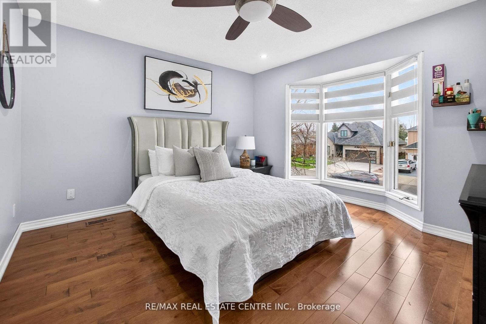 25 HIGHBURY DRIVE - 29