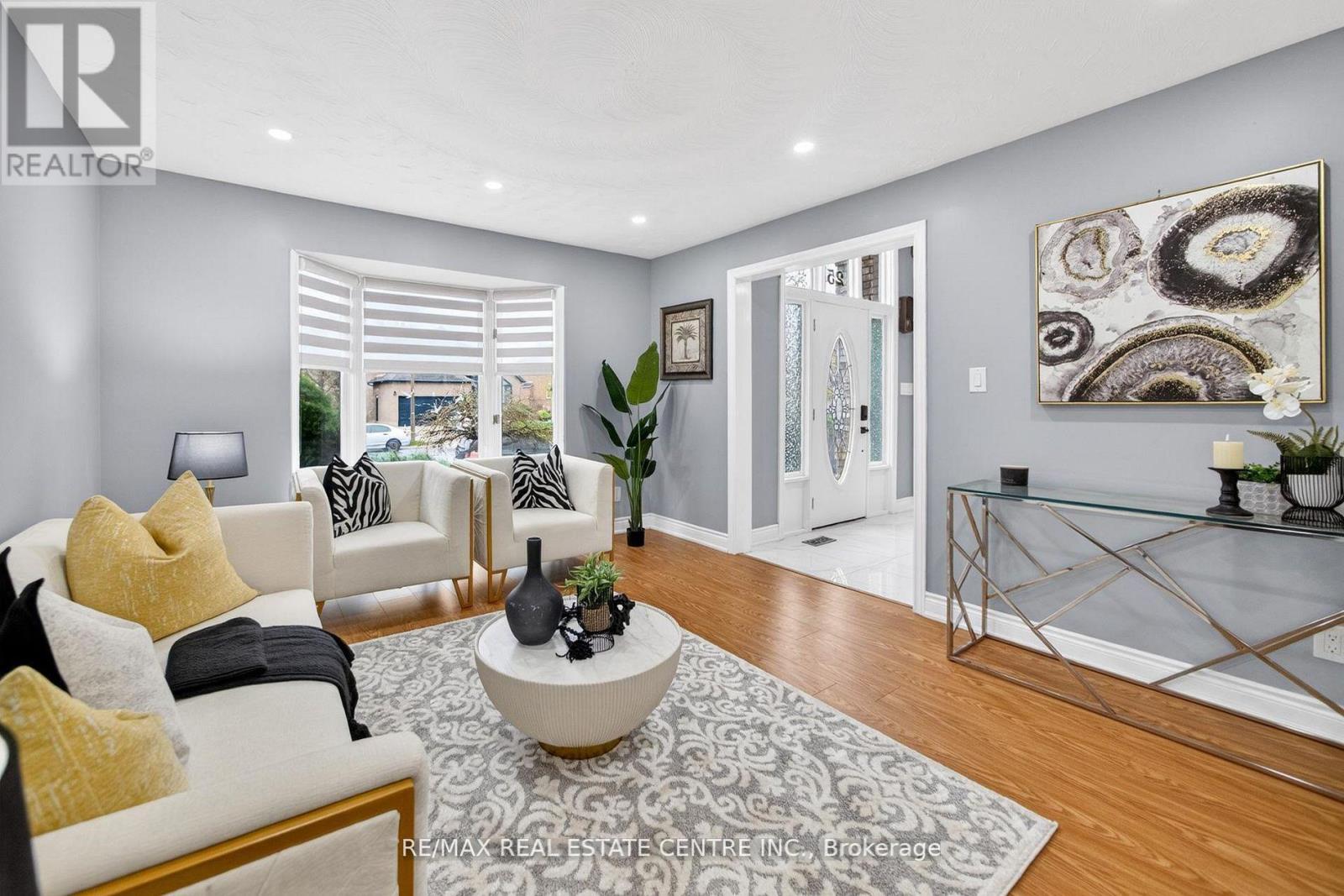 25 HIGHBURY DRIVE - 8