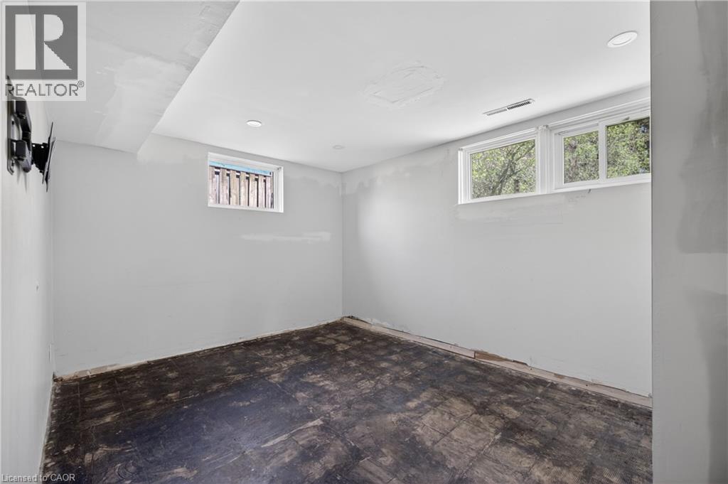 515 BOBBYBROOK Drive - 16