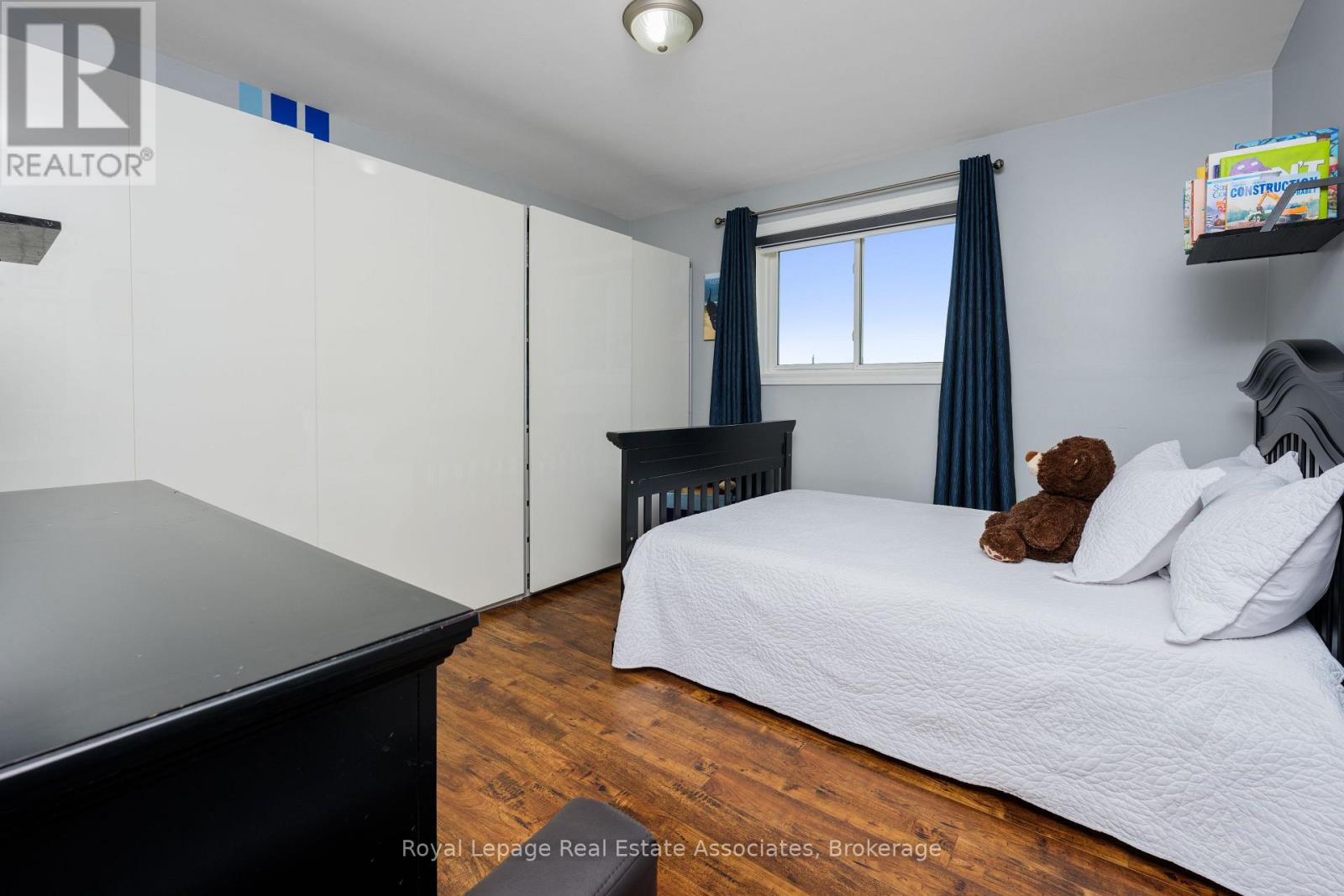 5527 TRAFALGAR ROAD - 30