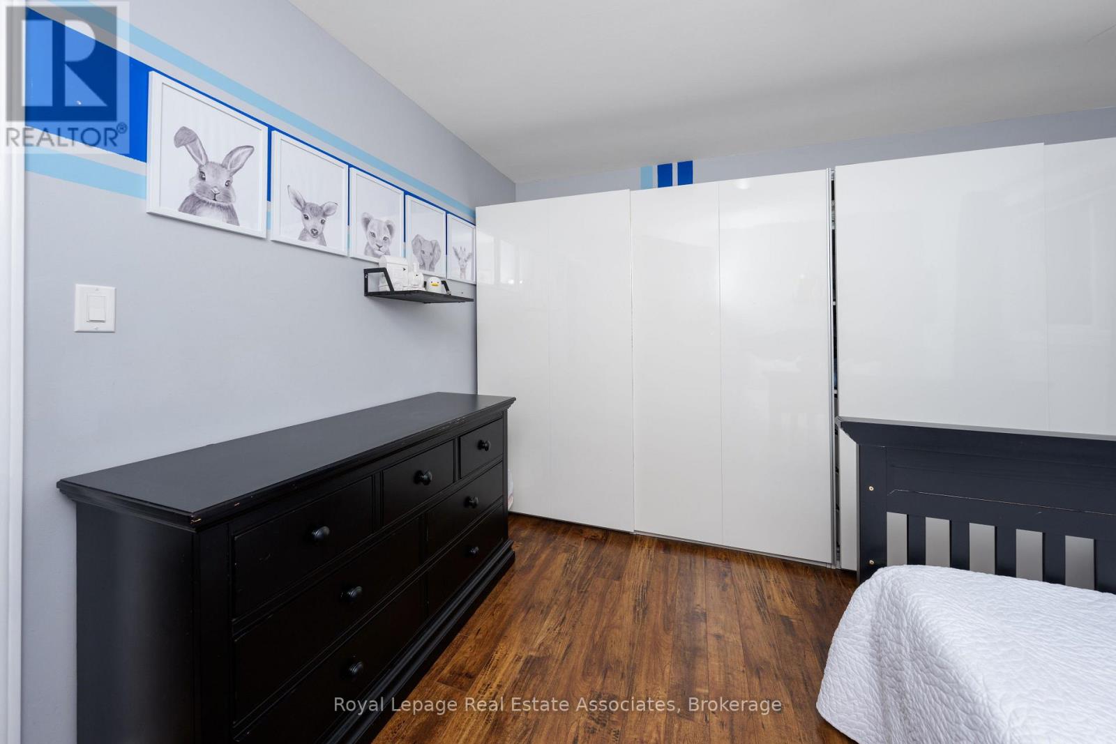 5527 TRAFALGAR ROAD - 31
