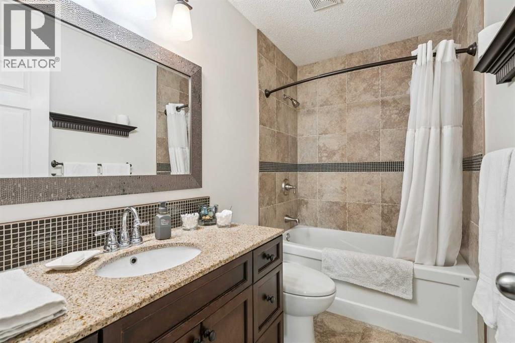 65 Shawinigan Way SW — photo 24