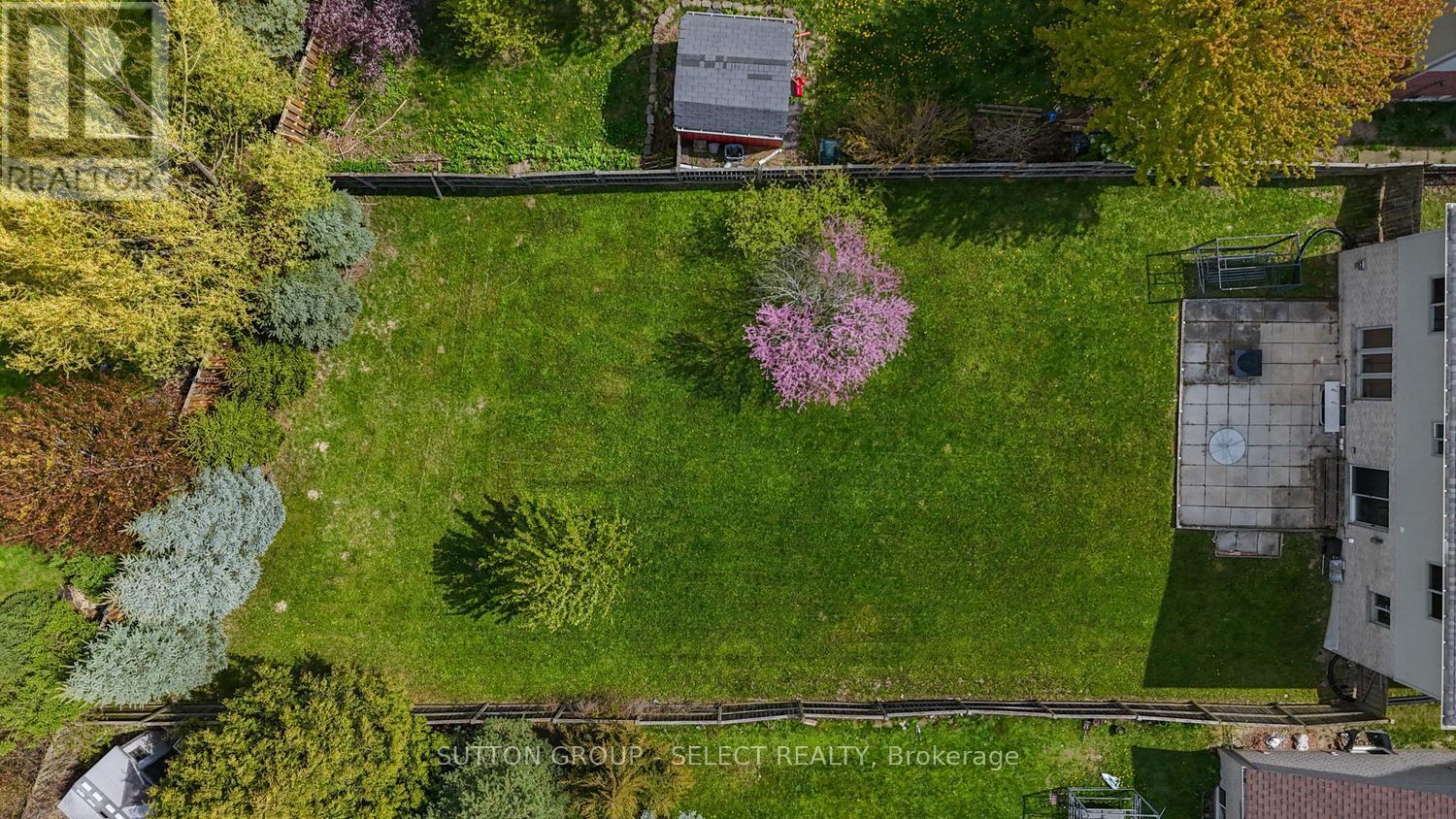 176 BUTTERCUP COURT - 42