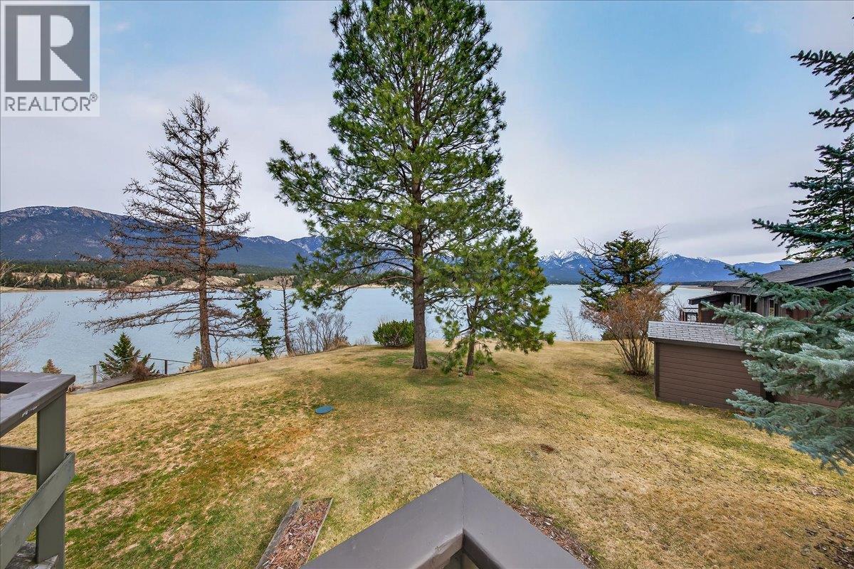 2376 Ruault Road, Invermere