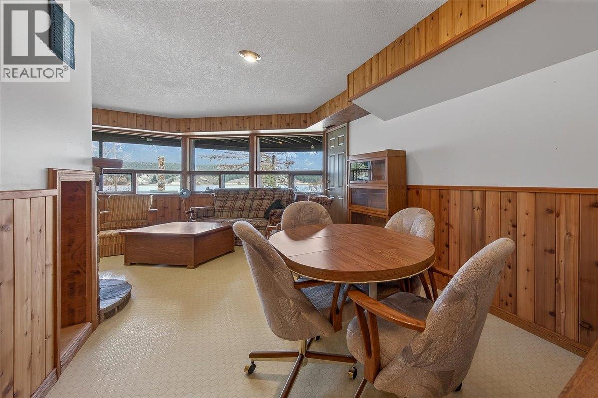 2376 Ruault Road, Invermere