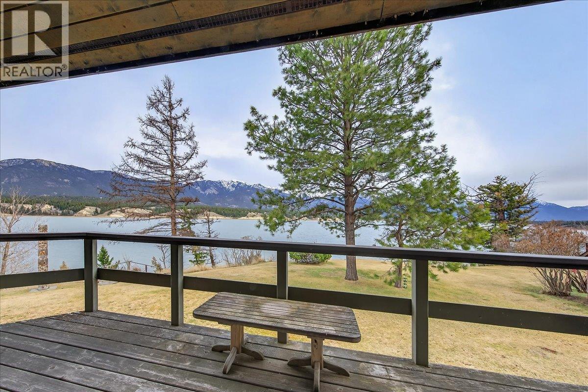 2376 Ruault Road, Invermere