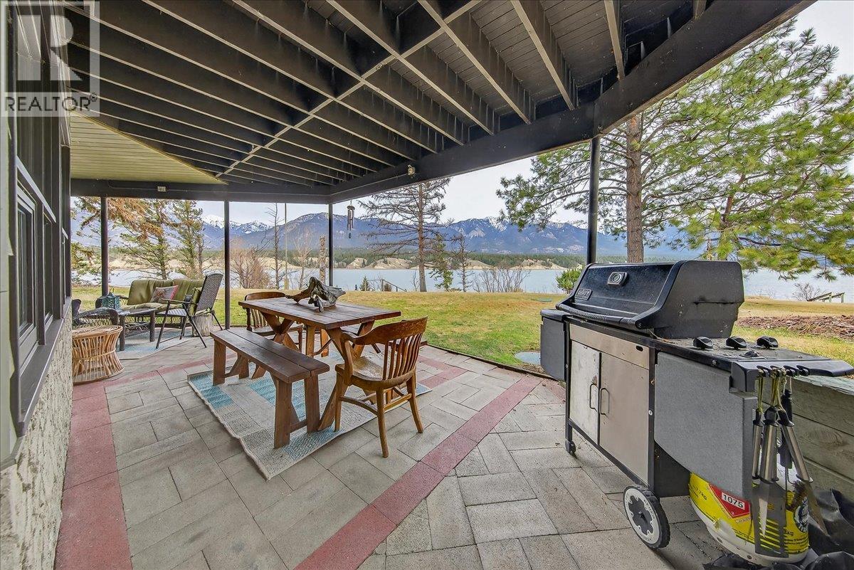2376 Ruault Road, Invermere