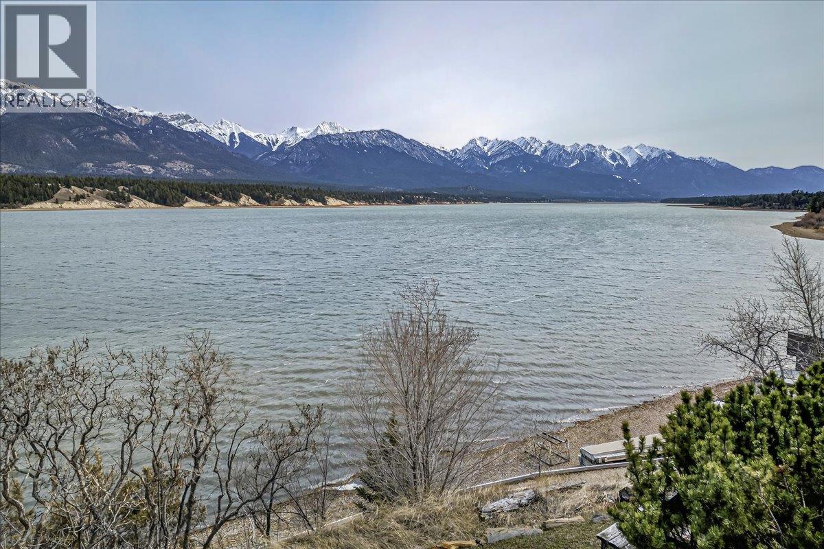 2376 Ruault Road, Invermere