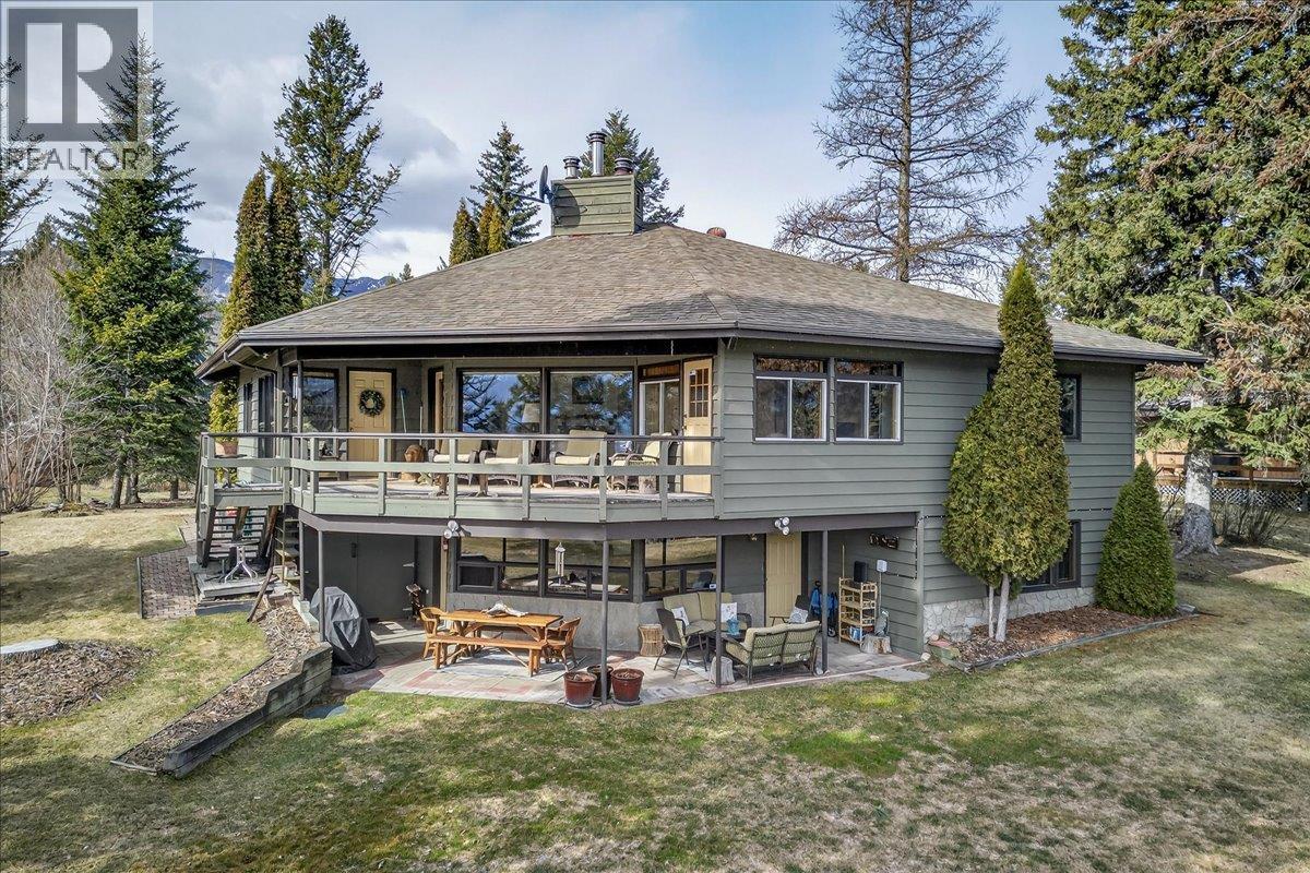 2376 Ruault Road, Invermere
