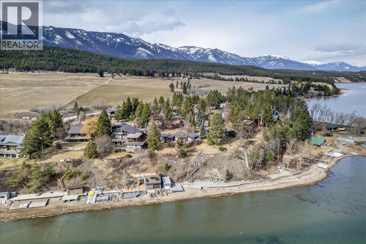 2376 Ruault Road, Invermere