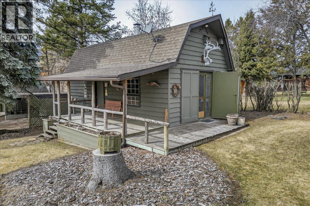 2376 Ruault Road, Invermere