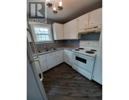 253 Main Street North thumbnail 3
