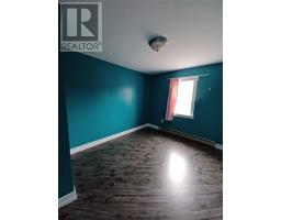 253 Main Street North thumbnail 9