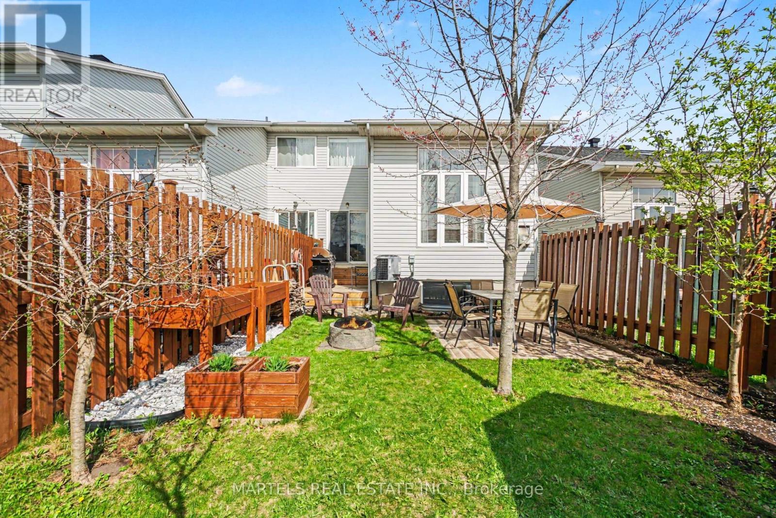 919 MARKWICK CRESCENT - 28