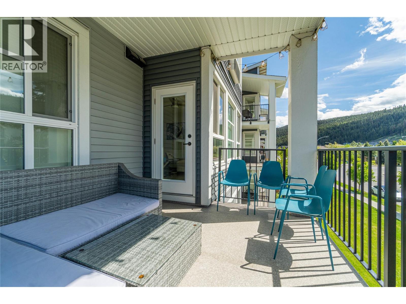 #312 1880 HUGH ALLAN Drive - 10