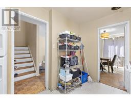 11 - 21 Four Winds Drive, Toronto, ON M3J1K7 Photo 13