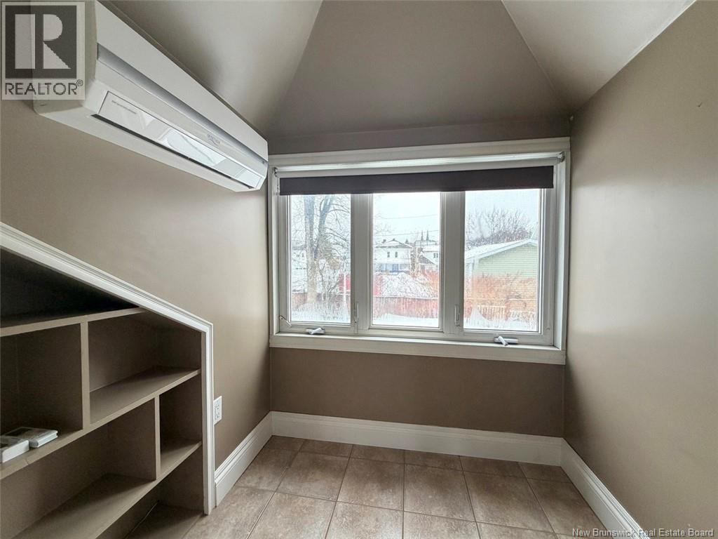 20 De L'École-Cormier Street - 23