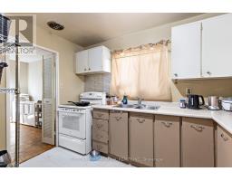 11 - 21 Four Winds Drive, Toronto, ON M3J1K7 Photo 14