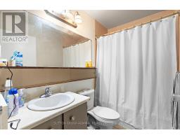 11 - 21 Four Winds Drive, Toronto, ON M3J1K7 Photo 23