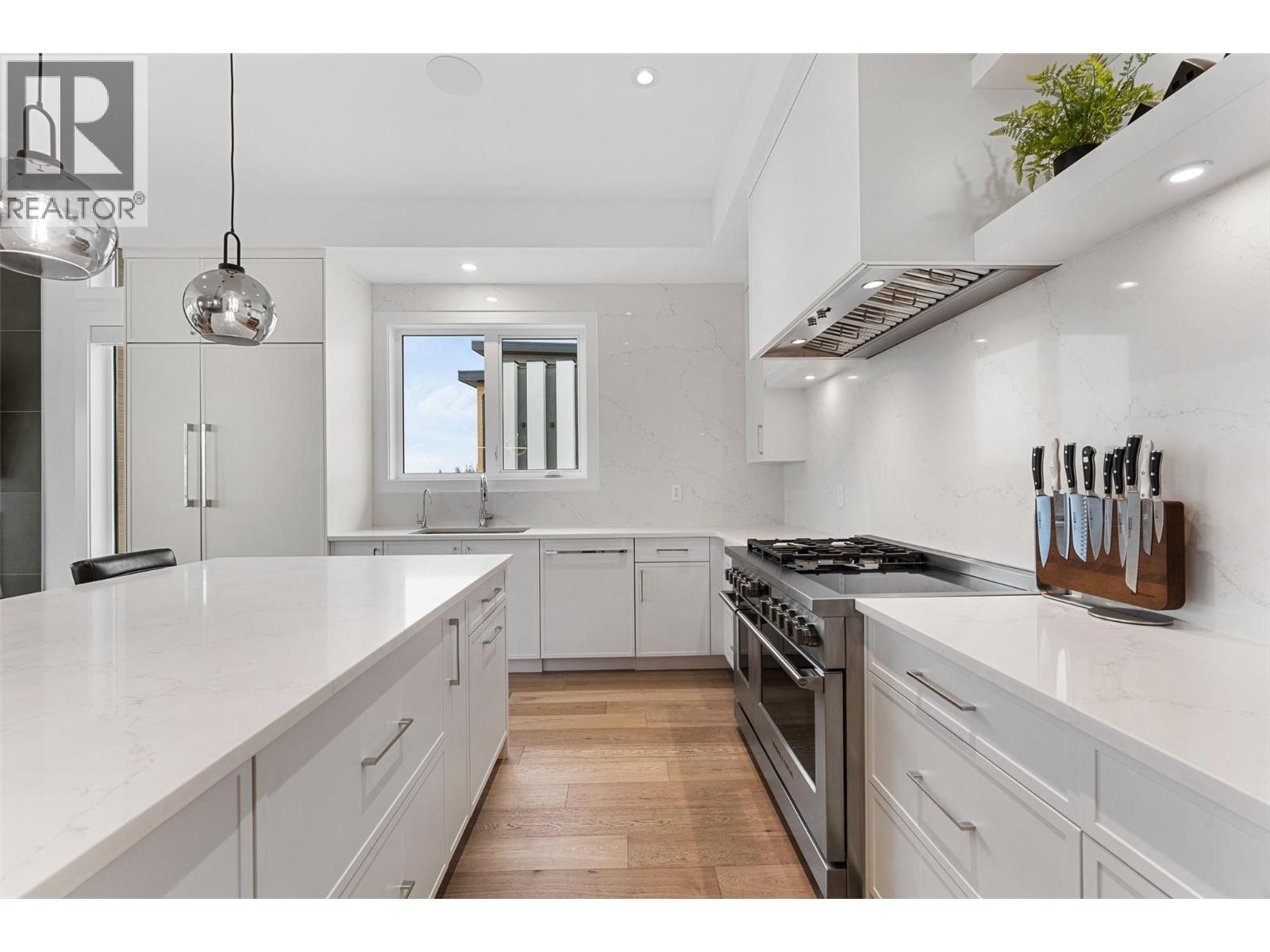 541 Clifton Court, Kelowna